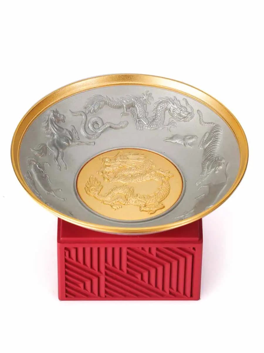 Thố rồng vàng phú quý