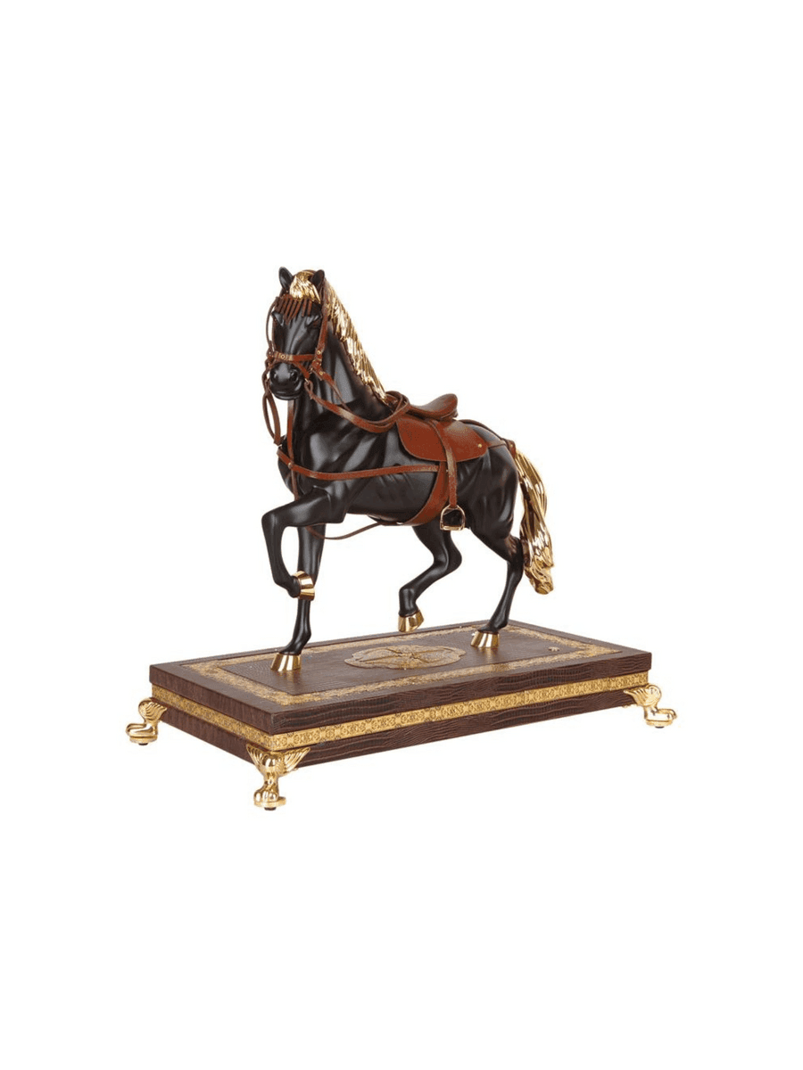 Tượng ngựa Credan Grand National HTB