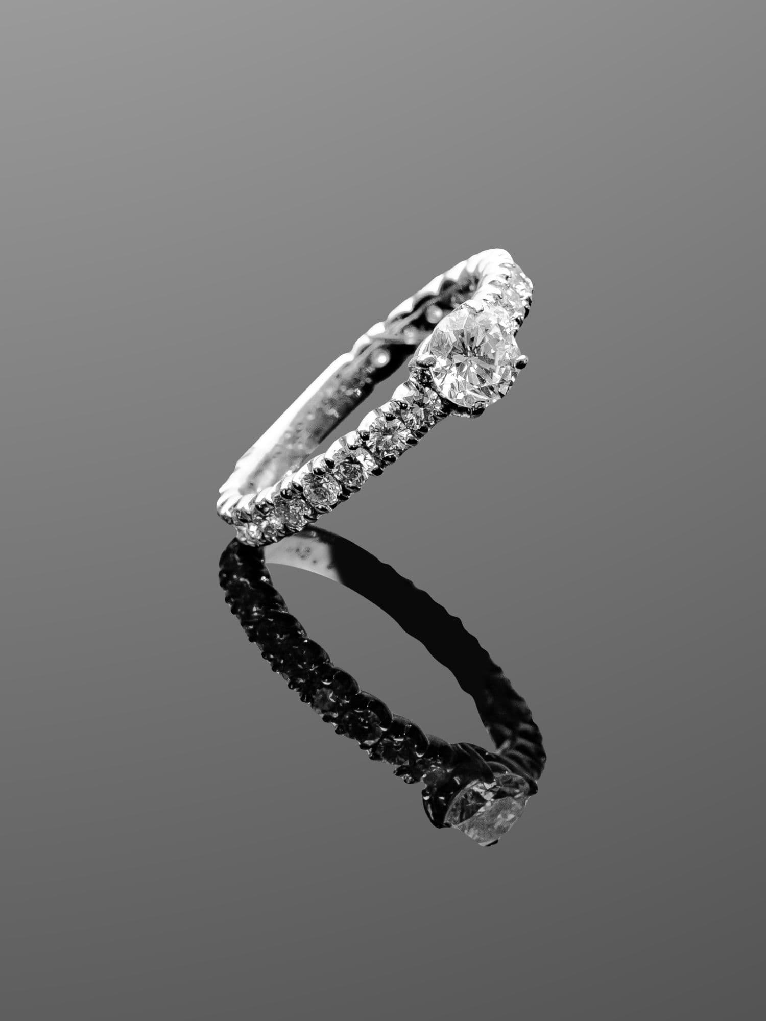 RING: K18WG D=0.50 & D20=1.010 G, SI1, 77
