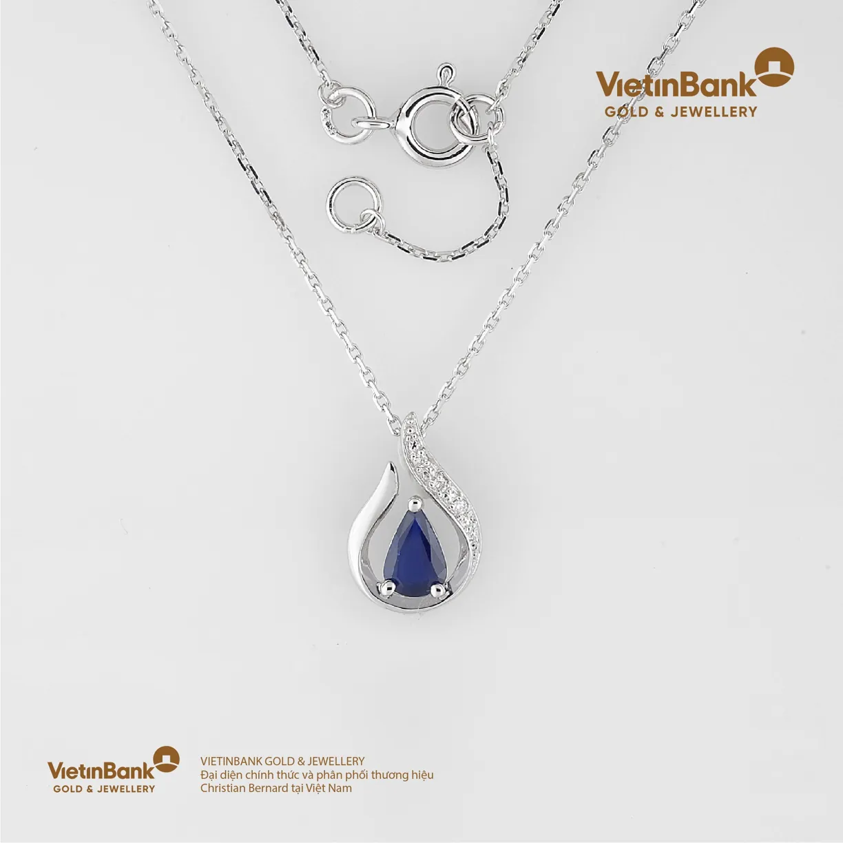 DC vàng trắng 18K (2.404) gắn Saphire (0.468) KC (0.012)