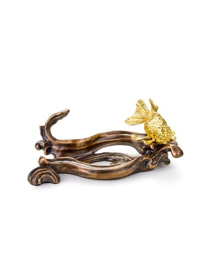 Giá đỡ danh thiếp cá vàng Ryukin