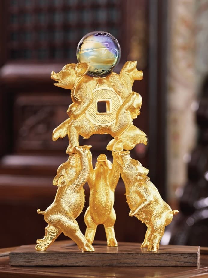 Tượng heo hoà hợp thành công